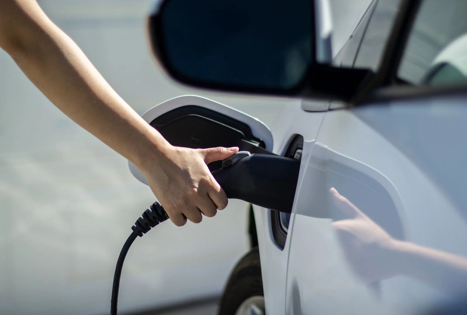 Nuevos puntos de recarga para vehículos eléctricos